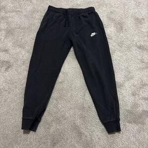 Nike Sportswear Club Fleece Joggers Black Large Cuffed Swoosh Sweatpants